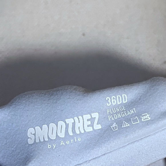 Aerie • Light Blue Lace Smoothez Pull On Bra - Picture 9 of 10